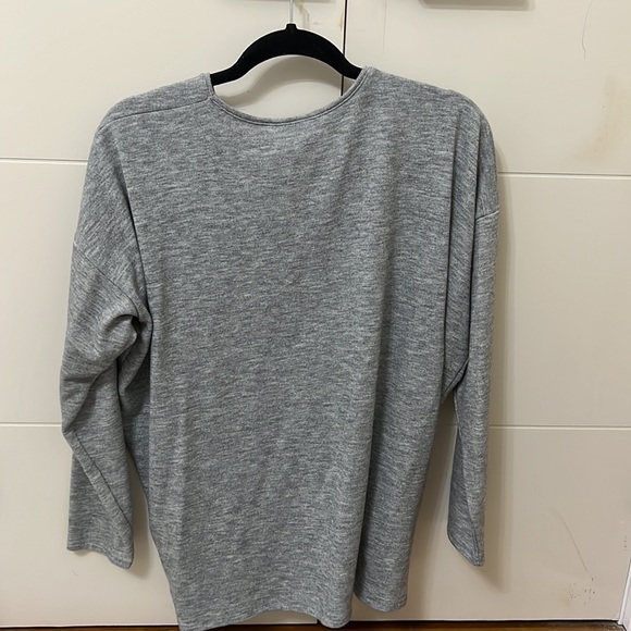 Zara Ruched Front Long Sleeve Shirt - Picture 4 of 4